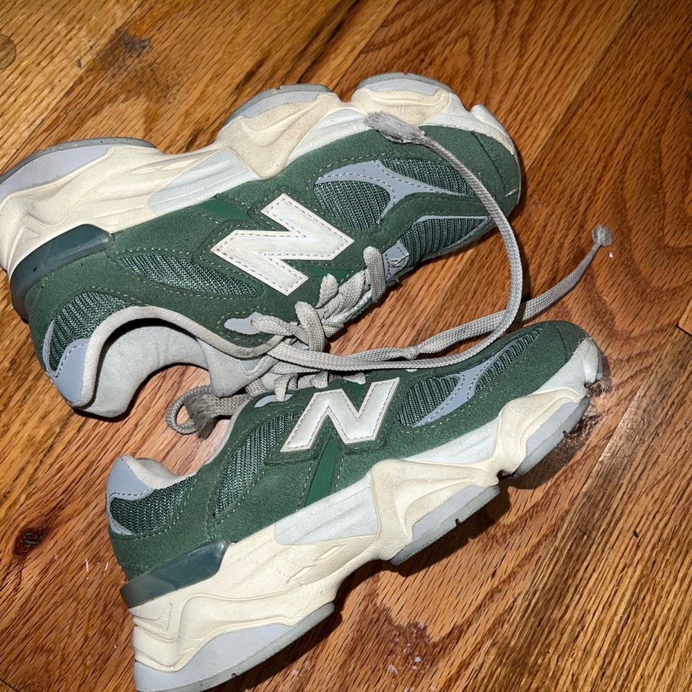 New balance 9060
